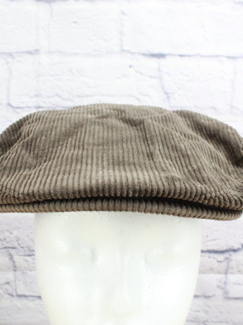 Vintage LL Bean Brown Corduroy Newsboy Cap Flat Hat Ivy Driving Cabbie